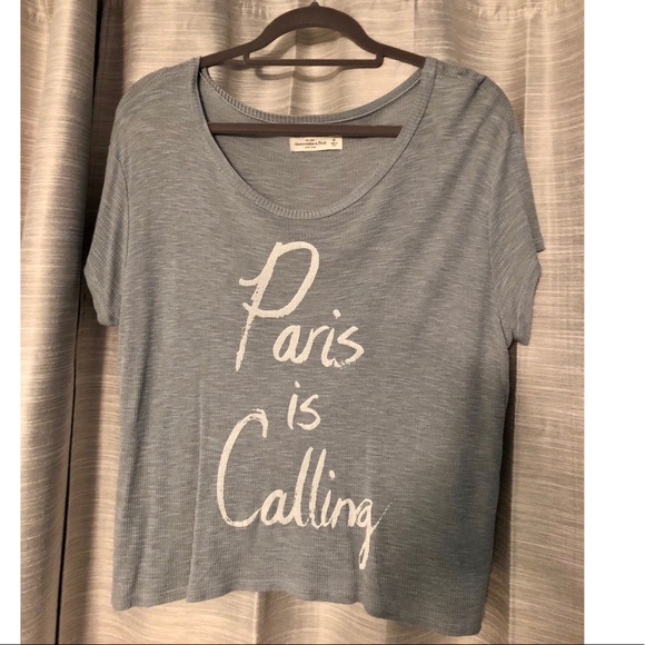 Paris is Calling 📞 - Picture 1 of 3